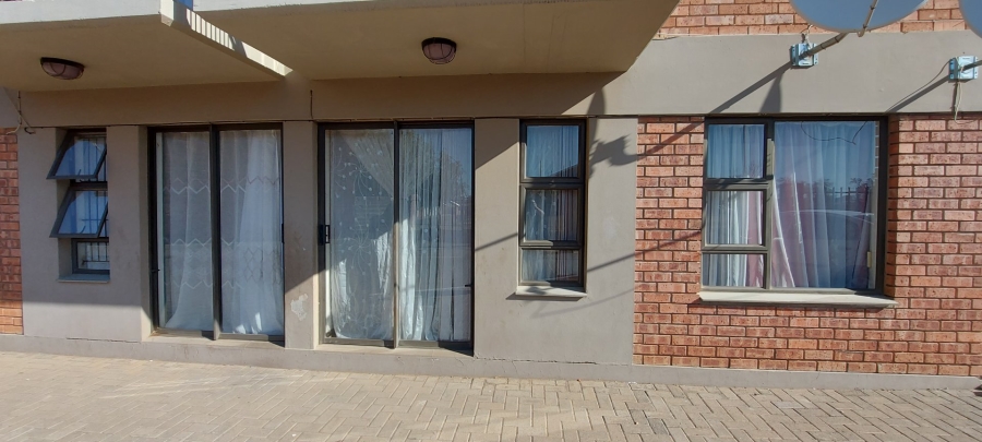 2 Bedroom Property for Sale in Ehrlich Park Free State